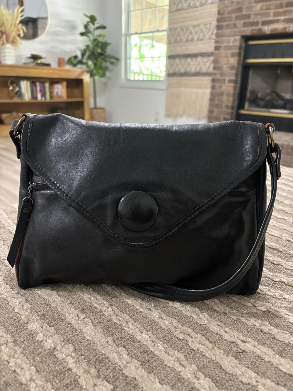 Vintage Black Leather 60’s Shoulder Bag with Button Flap